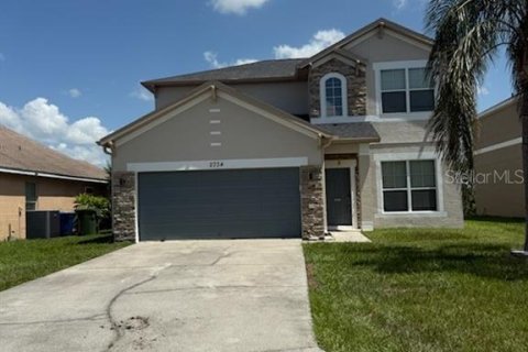 House in Winter Haven, Florida 4 bedrooms, 262.82 sq.m. № 2093659