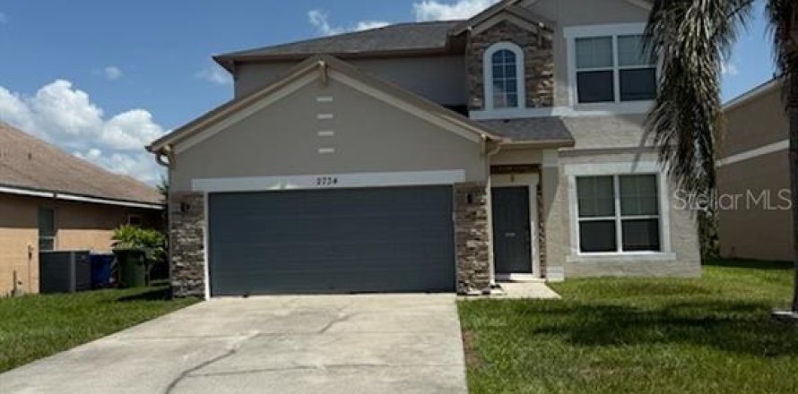 House in Winter Haven, Florida 4 bedrooms, 262.82 sq.m. № 2093659