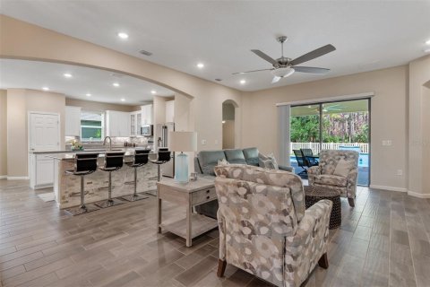 House in Vero Beach, Florida 3 bedrooms, 214.79 sq.m. № 1793980 - photo 10