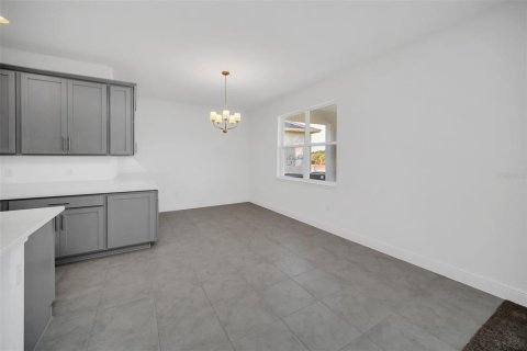 Casa en alquiler en Clermont, Florida, 6 dormitorios, 387.4 m2 № 1757693 - foto 15