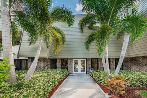 Copropriété à louer à Palm Harbor, Floride: 1 chambre, 49.24 m2 № 2410618 - photo 5