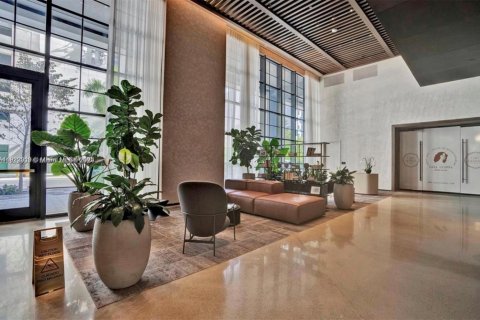Condominio en venta en Miami, Florida, 1 dormitorio, 60.67 m2 № 1975944 - foto 18