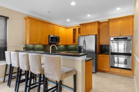 House in Miramar, Florida 5 bedrooms, 257.43 sq.m. № 1828332 - photo 14