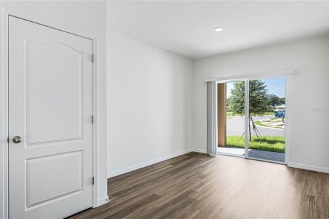 House in Apopka, Florida 3 bedrooms, 145.95 sq.m. № 1776569 - photo 6