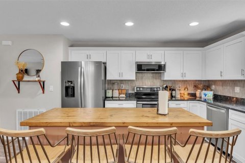 House in Lakeland, Florida 3 bedrooms, 164.99 sq.m. № 1847095 - photo 11