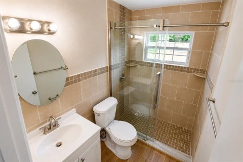 House in New Port Richey, Florida 2 bedrooms, 66.89 sq.m. № 2348065 - photo 8