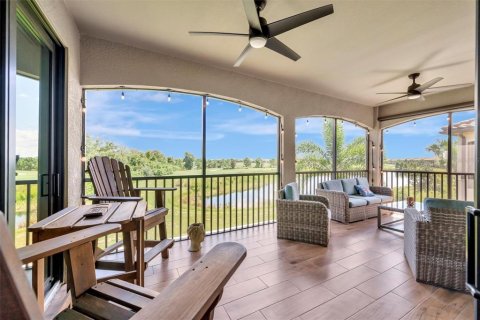 Adosado en venta en Bradenton, Florida, 3 dormitorios, 195.84 m2 № 1879127 - foto 1