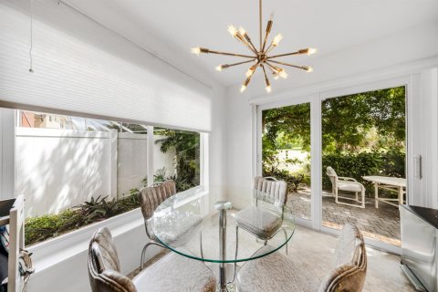 Villa ou maison à vendre à Pompano Beach, Floride: 4 chambres, 204.85 m2 № 2146802 - photo 13
