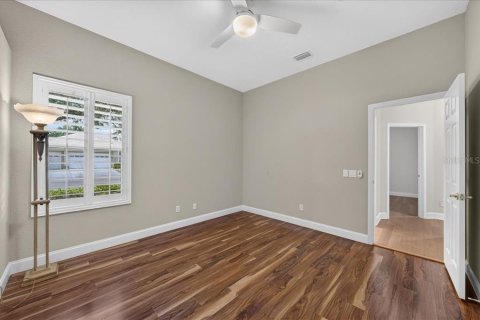 House in Tampa, Florida 4 bedrooms, 274.99 sq.m. № 2396416 - photo 28