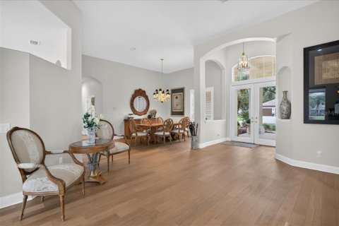 House in Tampa, Florida 4 bedrooms, 274.99 sq.m. № 2396416 - photo 10