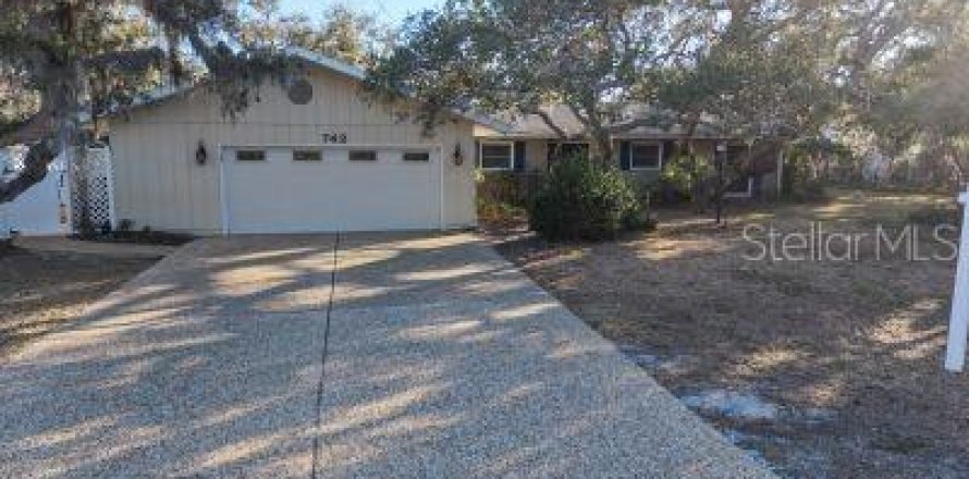 House in Siesta Key, Florida 3 bedrooms, 135.08 sq.m. № 2099356