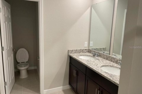 Townhouse in Ocoee, Florida 3 bedrooms, 133.22 sq.m. № 1894850 - photo 19