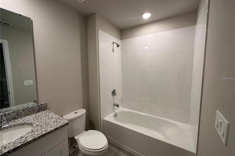 Townhouse in Ocoee, Florida 3 bedrooms, 133.22 sq.m. № 1894850 - photo 5