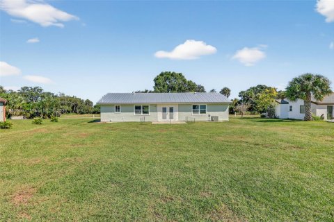 Casa en venta en Port St. Lucie, Florida, 3 dormitorios, 119.66 m2 № 1967102 - foto 29