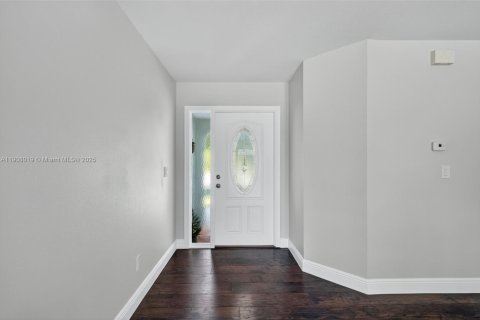 Casa en venta en Port St. Lucie, Florida, 3 dormitorios, 119.66 m2 № 1967102 - foto 7