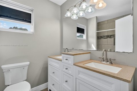 Casa en venta en Port St. Lucie, Florida, 3 dormitorios, 119.66 m2 № 1967102 - foto 21