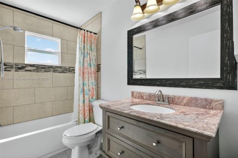 Casa en venta en Port St. Lucie, Florida, 3 dormitorios, 119.66 m2 № 1967102 - foto 26