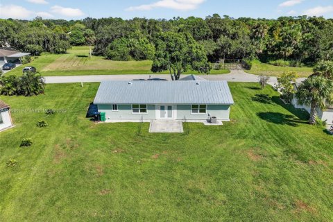 Casa en venta en Port St. Lucie, Florida, 3 dormitorios, 119.66 m2 № 1967102 - foto 5