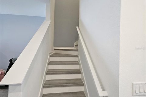 Adosado en alquiler en Kissimmee, Florida, 3 dormitorios, 170.38 m2 № 1912117 - foto 3