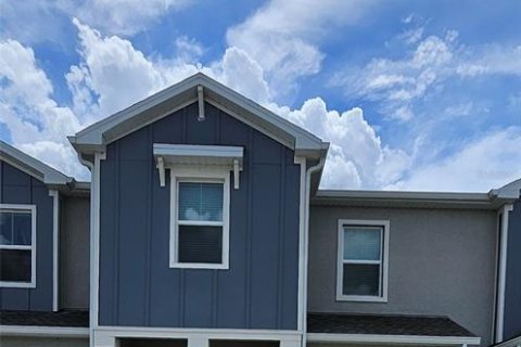 Adosado en alquiler en Kissimmee, Florida, 3 dormitorios, 170.38 m2 № 1912117 - foto 1