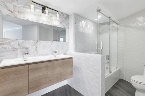 Copropriété à louer à Riviera Beach, Floride: 2 chambres, 109.72 m2 № 1945502 - photo 5