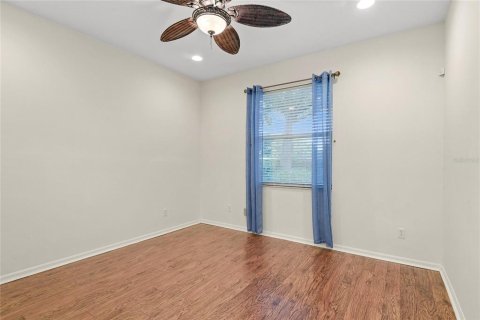 House in Apopka, Florida 3 bedrooms, 185.06 sq.m. № 2109738 - photo 23