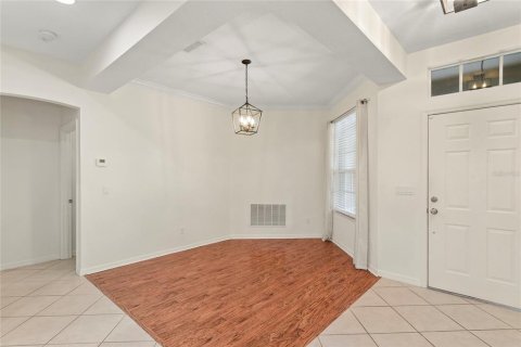 House in Apopka, Florida 3 bedrooms, 185.06 sq.m. № 2109738 - photo 6