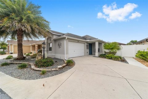 House in The Villages, Florida 3 bedrooms, 126.07 sq.m. № 1837899 - photo 2