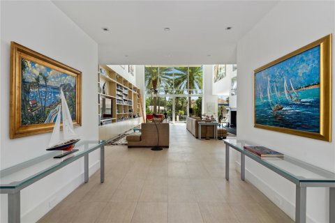 House in Fort Lauderdale, Florida 6 bedrooms, 723.52 sq.m. № 2246619 - photo 6