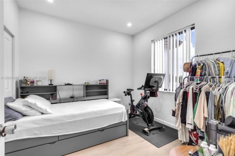 Купить таунхаус в Майами, Флорида 3 спальни, 137.96м2, № 2067684 - фото 13