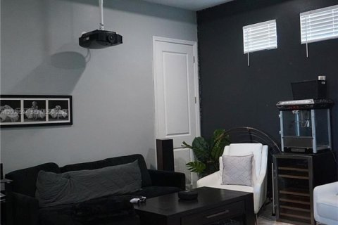 Купить виллу или дом в Уэстлейк, Флорида 6 спален, 374.77м2, № 2075695 - фото 26