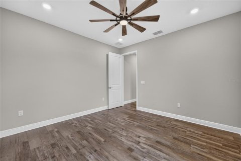 House in Ocala, Florida 3 bedrooms, 262.73 sq.m. № 2211546 - photo 28