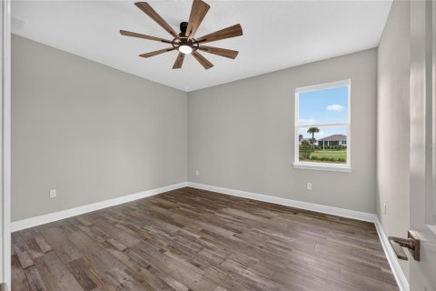 House in Ocala, Florida 3 bedrooms, 262.73 sq.m. № 2211546 - photo 22
