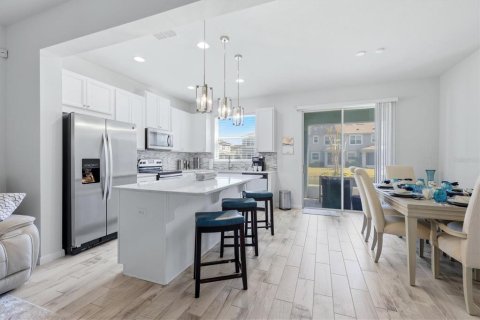 Touwnhouse à vendre à Bradenton, Floride: 3 chambres, 149.02 m2 № 2151762 - photo 10