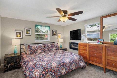 House in Sarasota, Florida 2 bedrooms, 72.65 sq.m. № 2210082 - photo 7