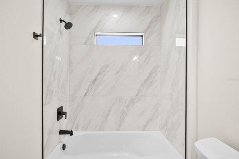 Купить виллу или дом в Норт-Порт, Флорида 4 комнаты, 139.35м2, № 1556617 - фото 17