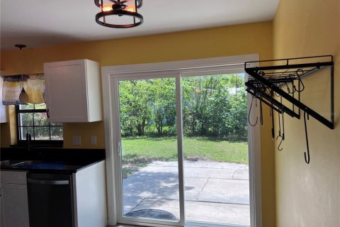 Casa en alquiler en Gainesville, Florida, 3 dormitorios, 120.03 m2 № 1885153 - foto 4