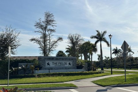 Touwnhouse à vendre à Lake Worth, Floride: 3 chambres, 176.05 m2 № 2077523 - photo 2