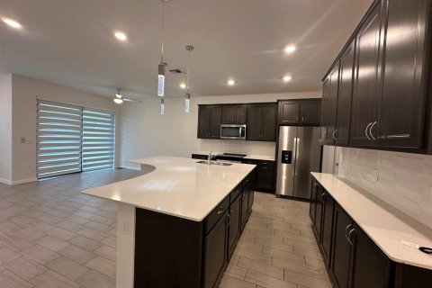 Touwnhouse à vendre à Lake Worth, Floride: 3 chambres, 176.05 m2 № 2077523 - photo 5