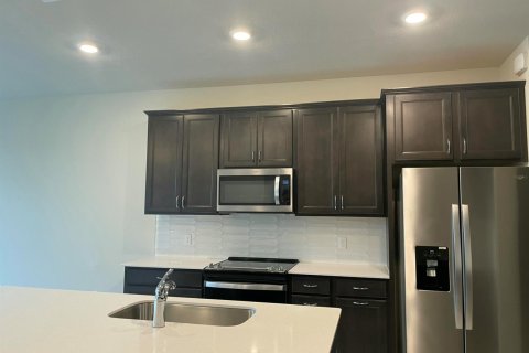 Touwnhouse à vendre à Lake Worth, Floride: 3 chambres, 176.05 m2 № 2077523 - photo 9