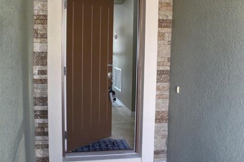 House in BELLALAGO in Kissimmee, Florida 3 bedrooms, 198.63 sq.m. № 2206134 - photo 23