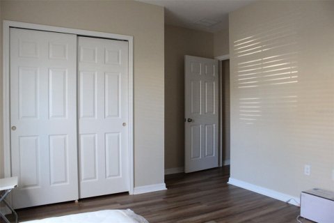House in BELLALAGO in Kissimmee, Florida 3 bedrooms, 198.63 sq.m. № 2206134 - photo 13