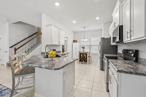 Villa ou maison à vendre à Port St. Lucie, Floride: 5 chambres, 255.85 m2 № 2413052 - photo 14