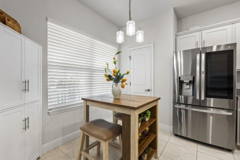 Villa ou maison à vendre à Port St. Lucie, Floride: 5 chambres, 255.85 m2 № 2413052 - photo 16