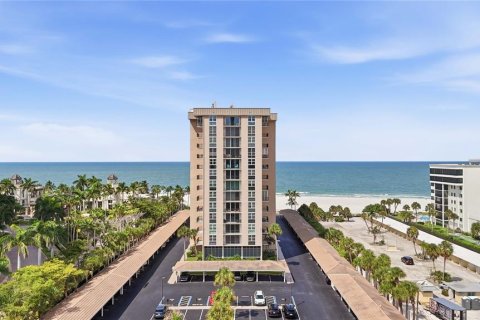 Condo in Sarasota, Florida, 1 bedroom  № 2306525 - photo 3
