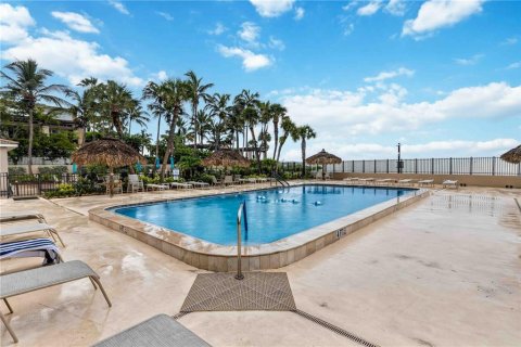 Condo in Sarasota, Florida, 1 bedroom  № 2306525 - photo 30