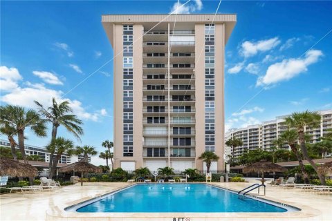Condo in Sarasota, Florida, 1 bedroom  № 2306525 - photo 4
