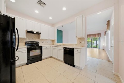 Touwnhouse à vendre à Largo, Floride: 3 chambres, 184.88 m2 № 2387377 - photo 3