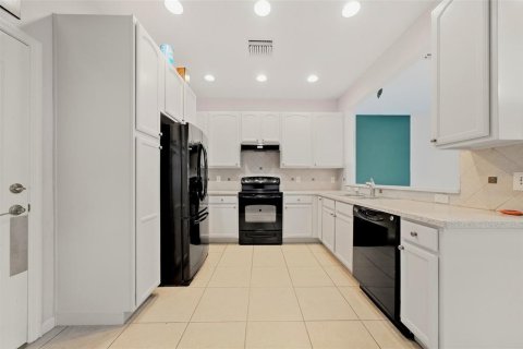 Touwnhouse à vendre à Largo, Floride: 3 chambres, 184.88 m2 № 2387377 - photo 7