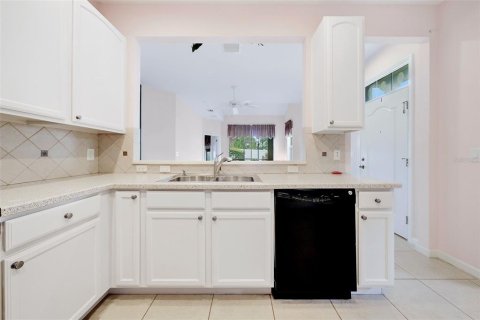 Touwnhouse à vendre à Largo, Floride: 3 chambres, 184.88 m2 № 2387377 - photo 5